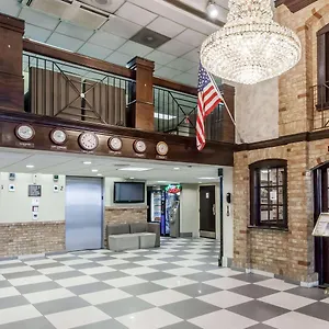 Howard Johnson By Wyndham Airport Hotel Newark