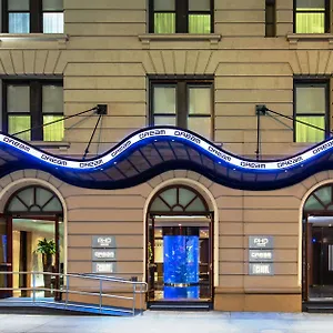 https://dream-midtown.us-newyorkcity.com